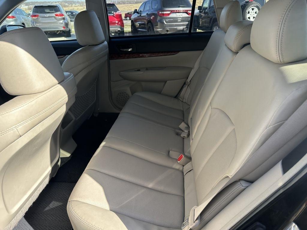 Subaru Outback 4dr Wgn H4 Auto 2.5i Limited Pwr Moon 2011