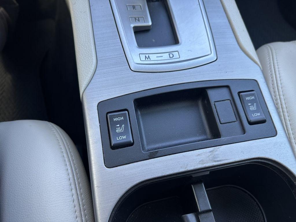 Subaru Outback 4dr Wgn H4 Auto 2.5i Limited Pwr Moon 2011