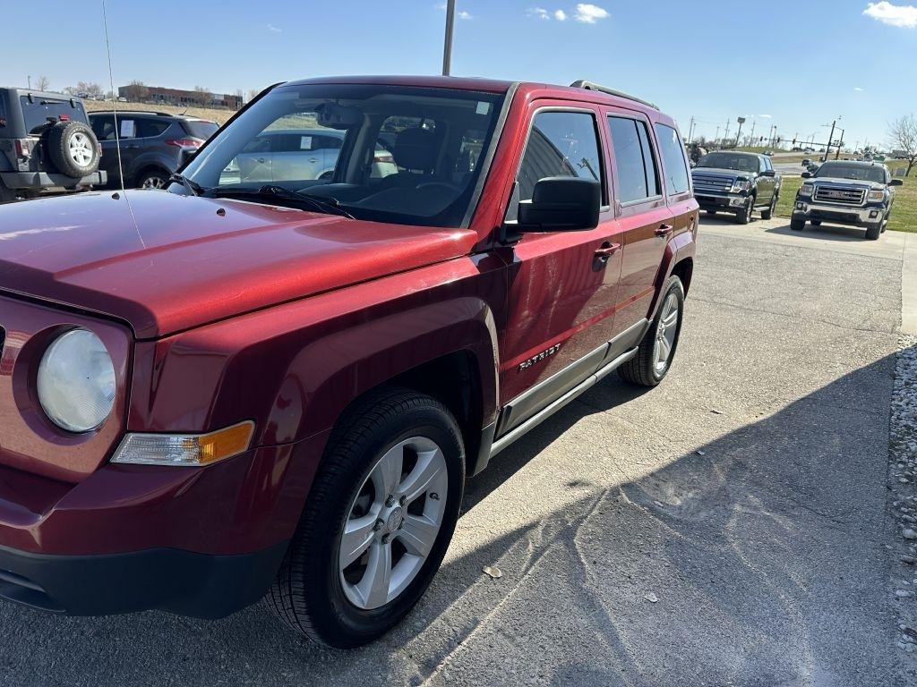 Jeep Patriot FWD 4dr Latitude 2011