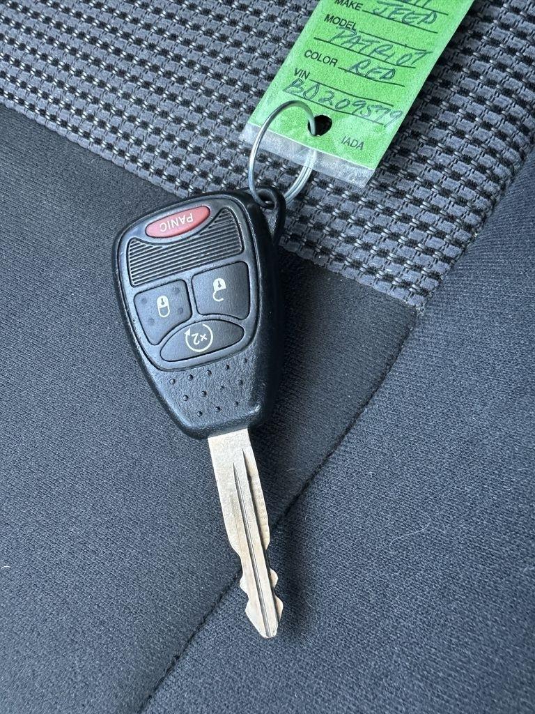 Jeep Patriot FWD 4dr Latitude 2011