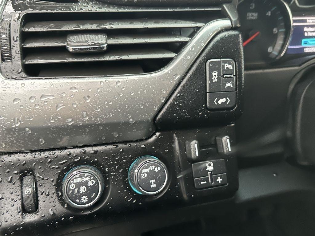 Chevrolet Tahoe 4WD 4dr LT 2018