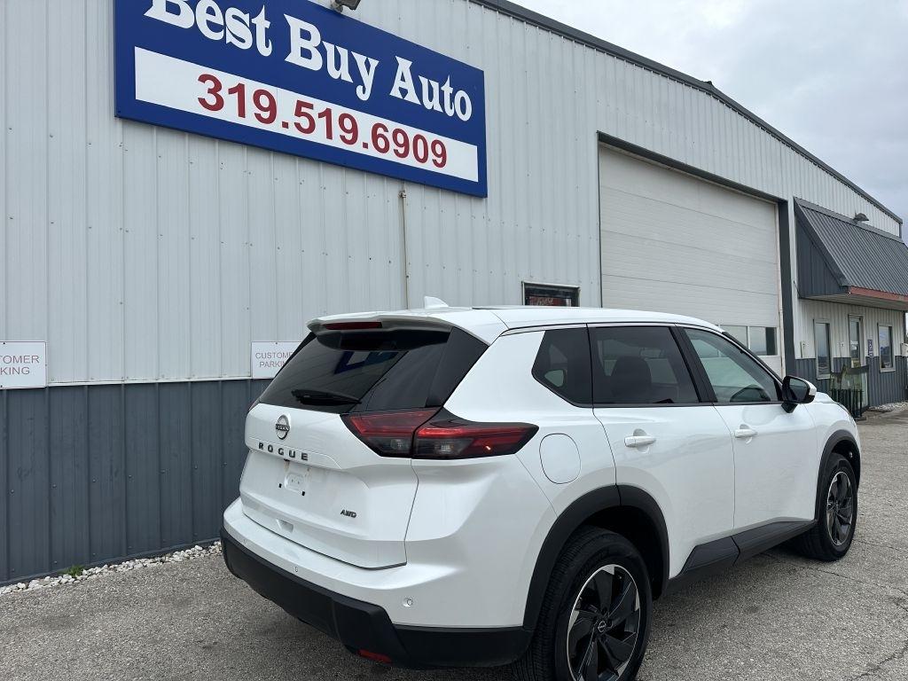 Nissan Rogue AWD SV 2025