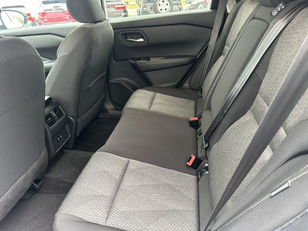 Nissan Rogue AWD SV 2025