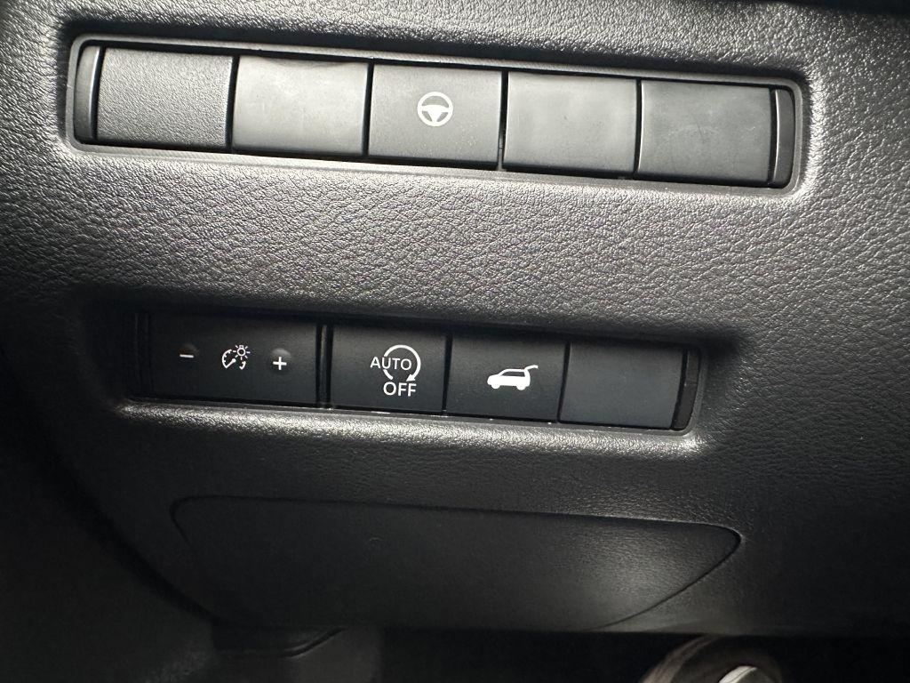 Nissan Rogue AWD SV 2025