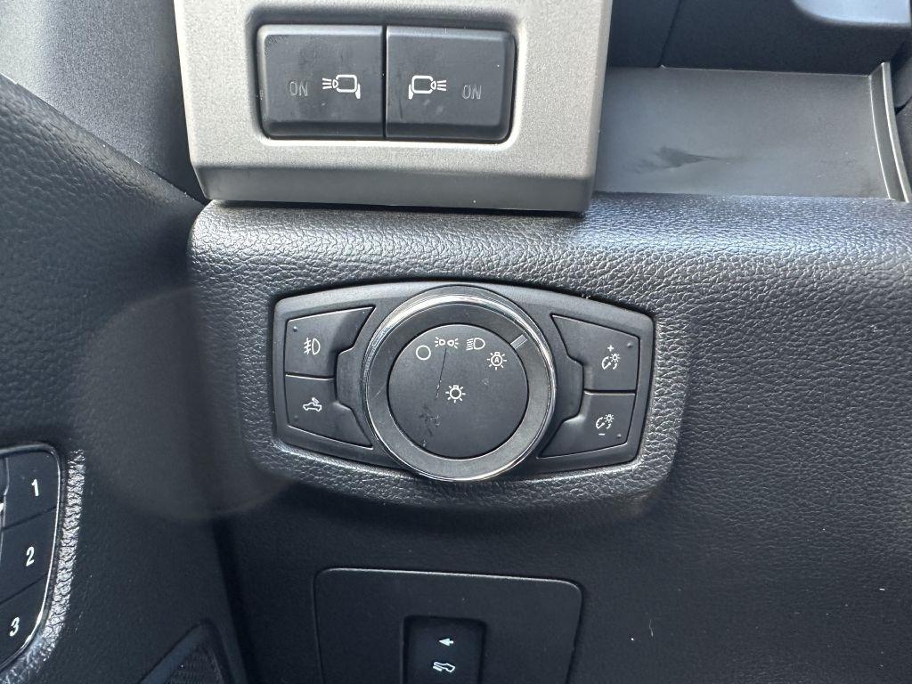 Ford F-150 4WD SuperCrew 145" King Ranch 2015