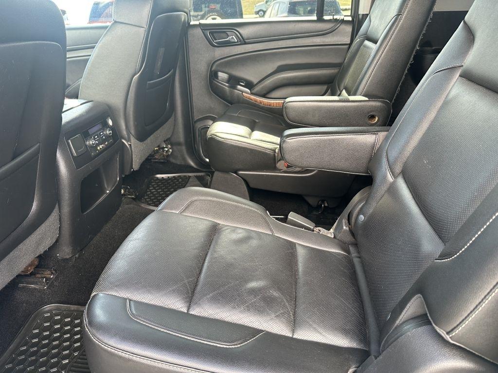 Chevrolet Suburban 4WD 4dr 1500 LTZ 2016