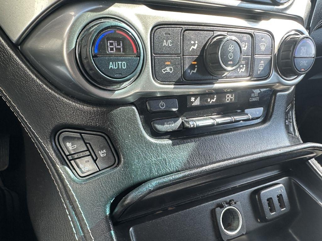 Chevrolet Suburban 4WD 4dr 1500 LTZ 2016