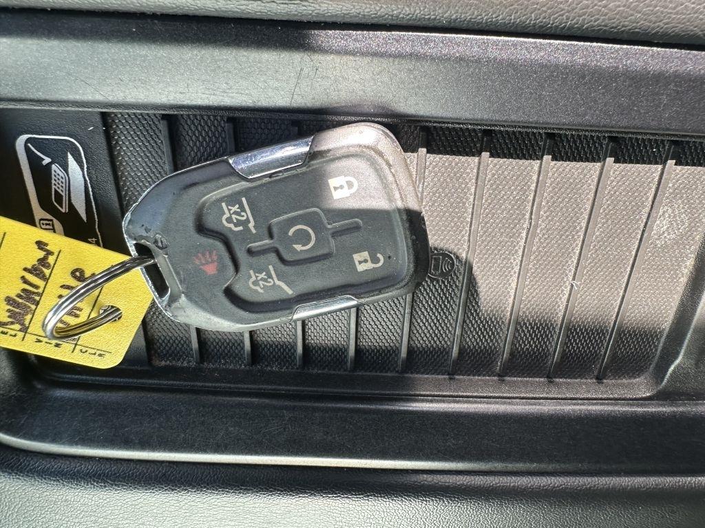 Chevrolet Suburban 4WD 4dr 1500 LTZ 2016