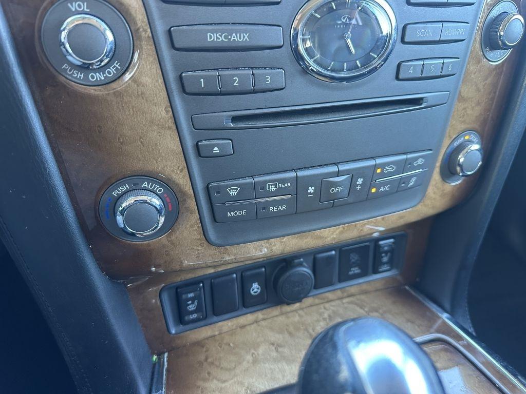 Infiniti QX56 4WD 4dr 7-passenger 2011