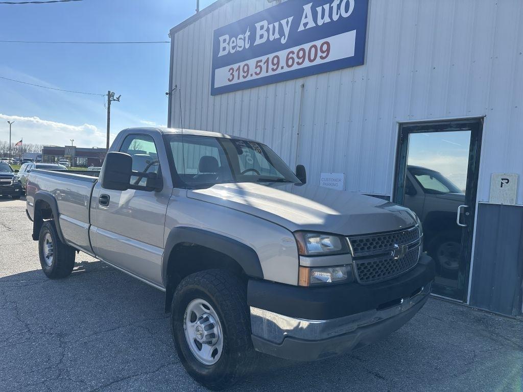 Chevrolet Silverado 2500HD Reg Cab 133" WB Work Truck 2005