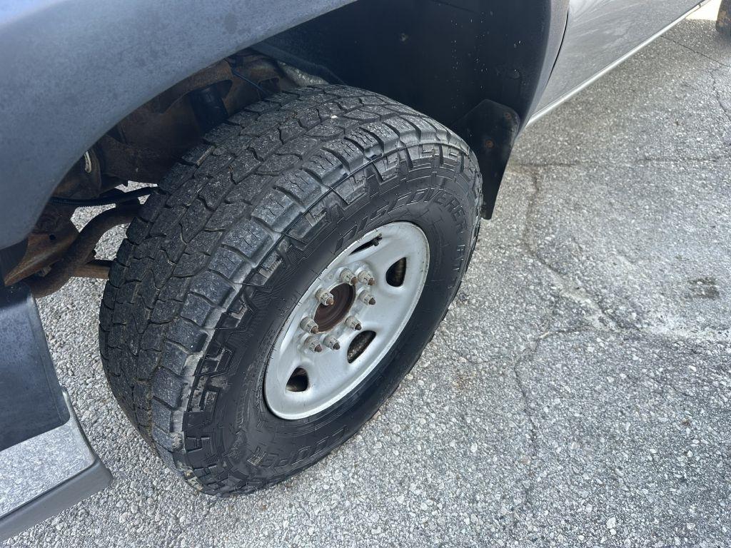 Chevrolet Silverado 2500HD Reg Cab 133" WB Work Truck 2005