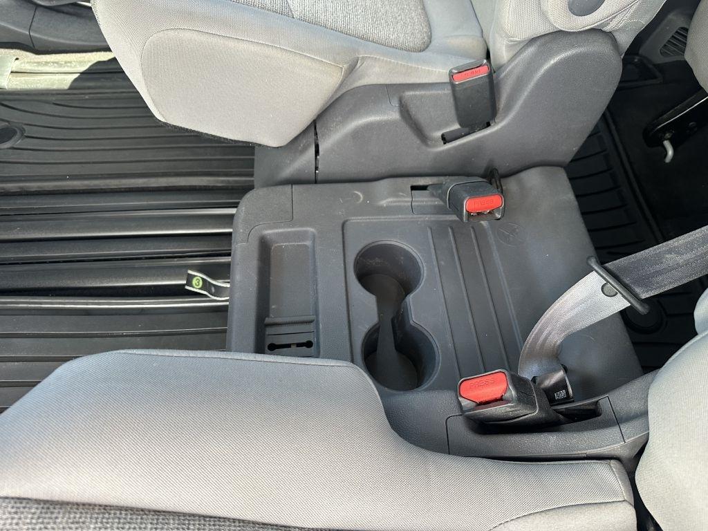 Toyota Sienna LE AWD 8-Passenger (Natl) 2021