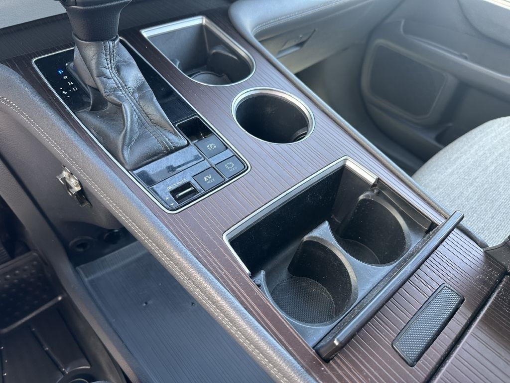 Toyota Sienna LE AWD 8-Passenger (Natl) 2021