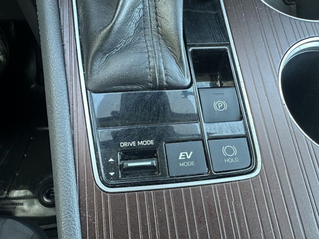 Toyota Sienna LE AWD 8-Passenger (Natl) 2021