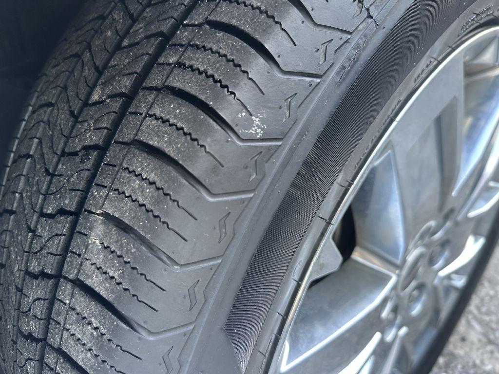 GMC Acadia AWD 4dr Denali 2014