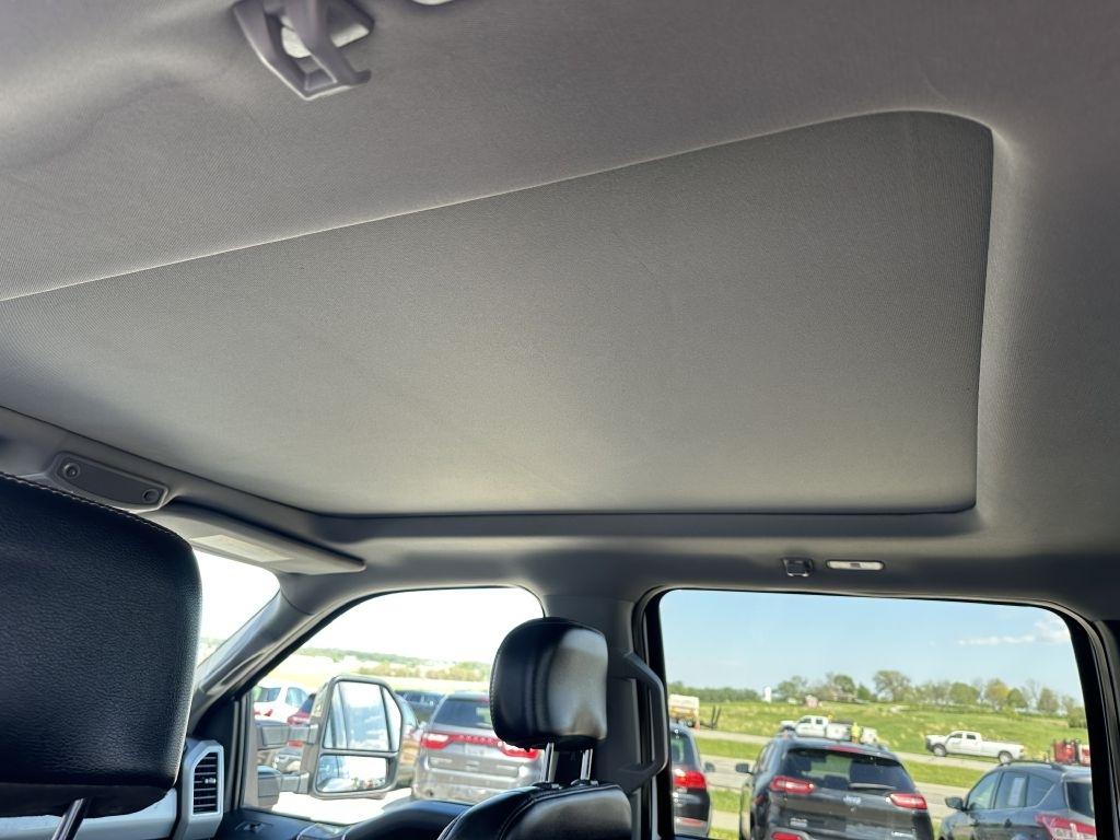 Ford Super Duty F-350 SRW King Ranch 4WD Crew Cab 8' Box 2019