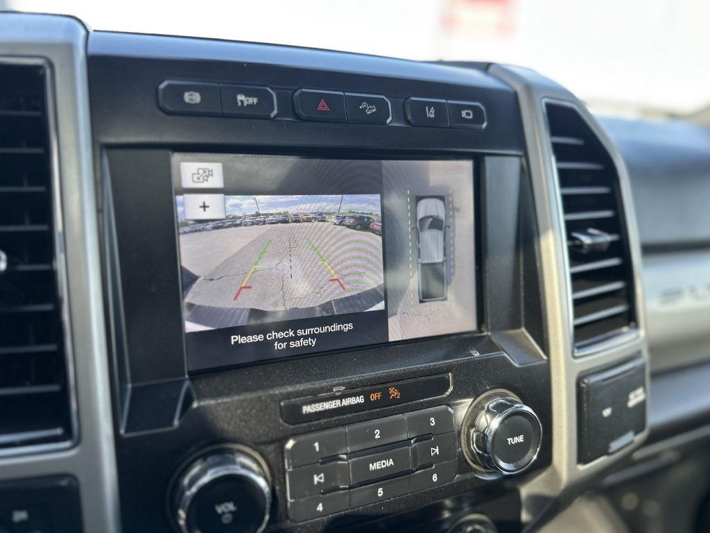 Ford Super Duty F-350 SRW King Ranch 4WD Crew Cab 8' Box 2019