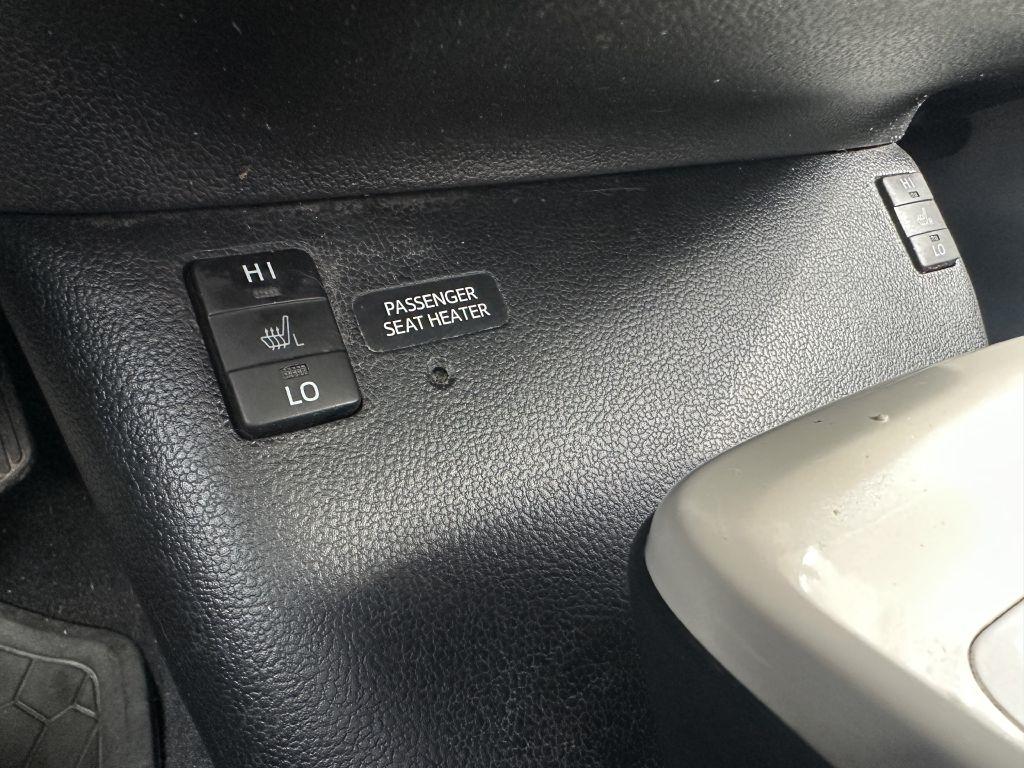 Toyota Prius 5dr HB Three Touring (Natl) 2016