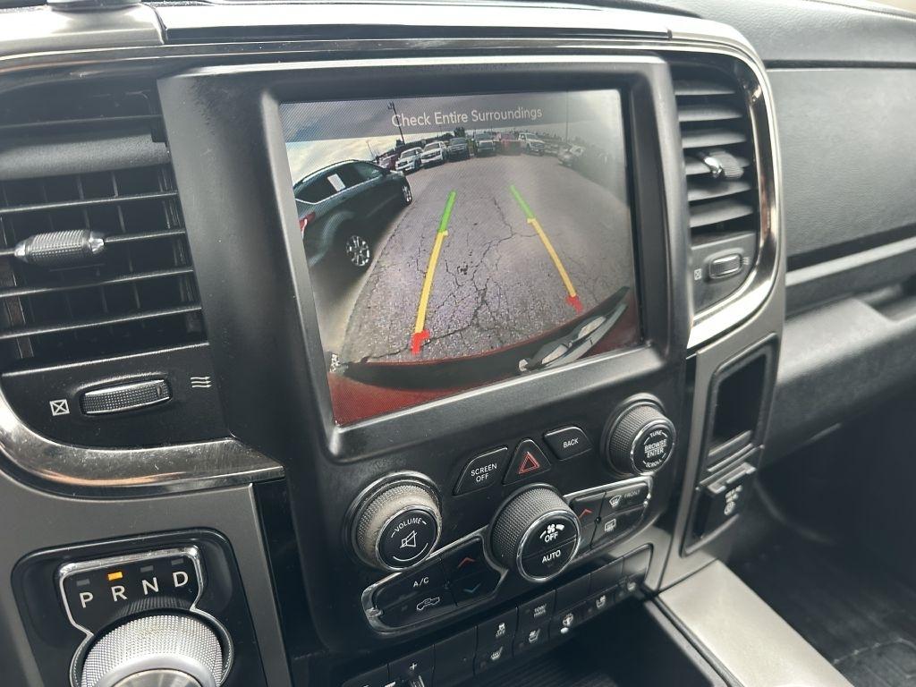 RAM 1500 4WD Quad Cab 140.5" Sport 2016