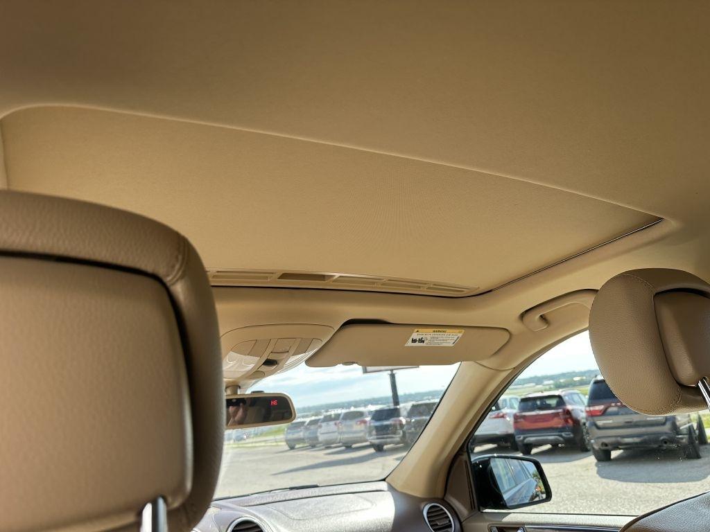 Mercedes-Benz GL-Class 4MATIC 4dr GL 350 BlueTEC 2012