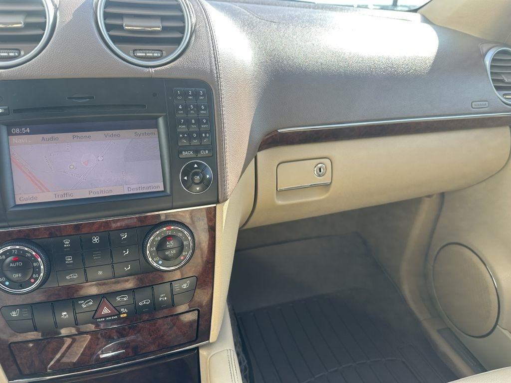 Mercedes-Benz GL-Class 4MATIC 4dr GL 350 BlueTEC 2012