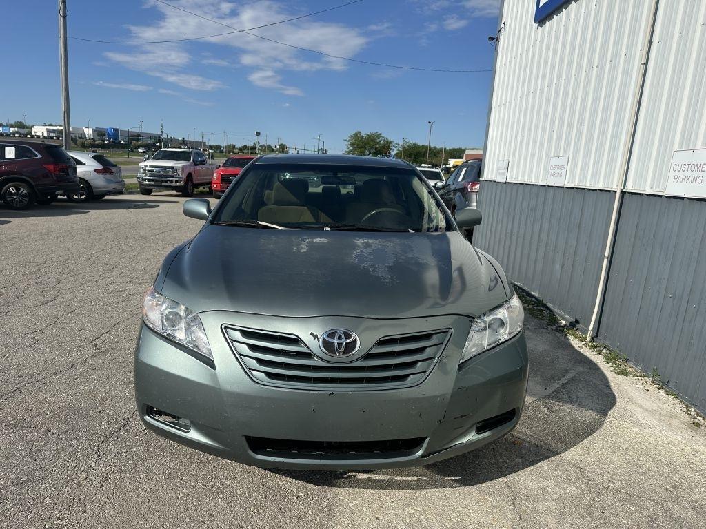 Toyota Camry 4dr Sdn I4 Man (Natl) 2009