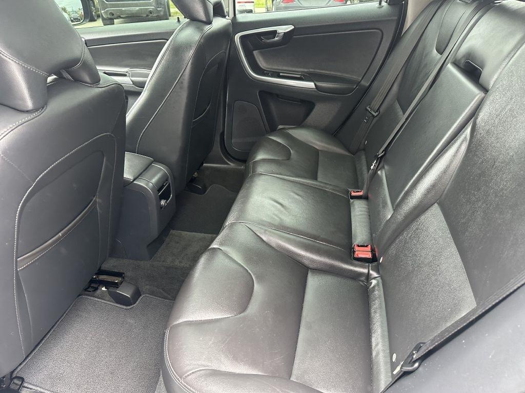Volvo XC60 FWD 4dr T5 Drive-E Premier 2016