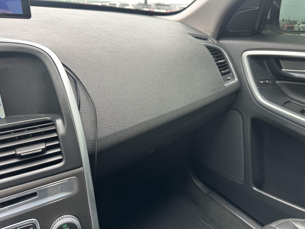 Volvo XC60 FWD 4dr T5 Drive-E Premier 2016