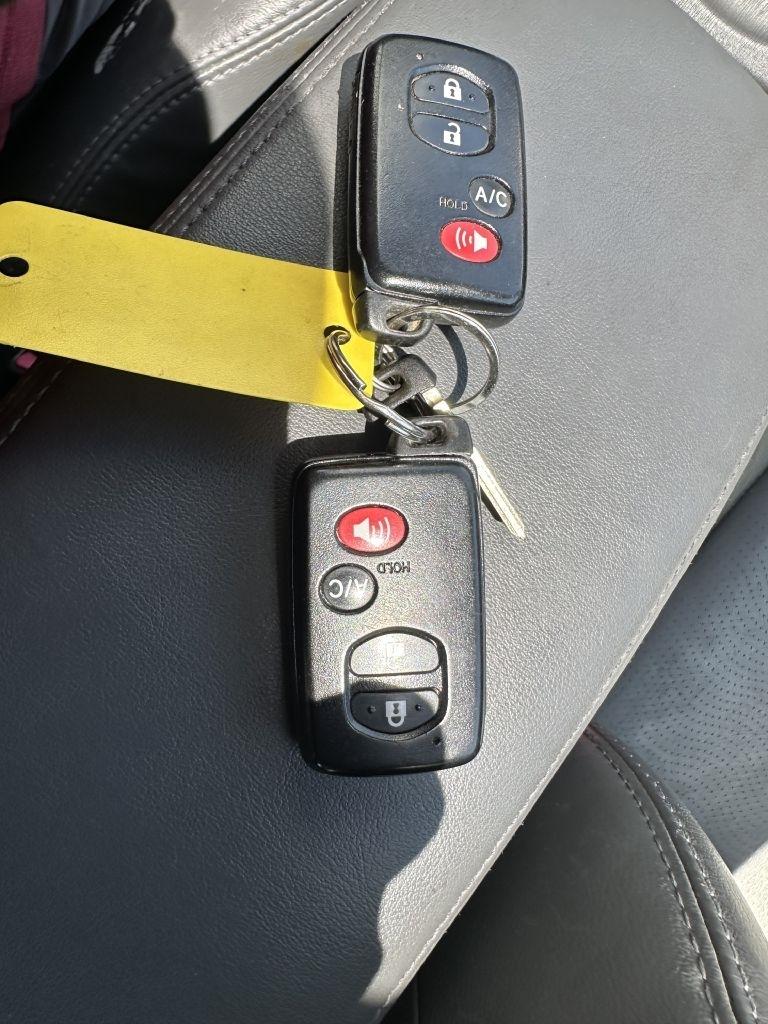 Toyota Prius 5dr HB III (Natl) 2010