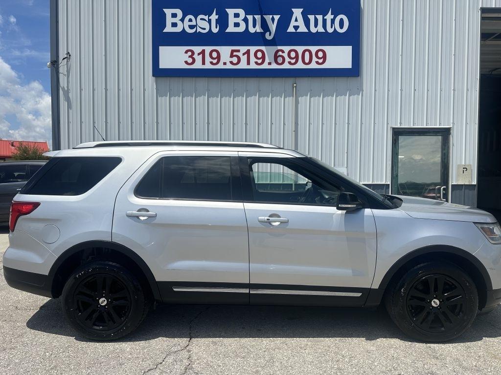 Ford Explorer XLT 4WD 2018