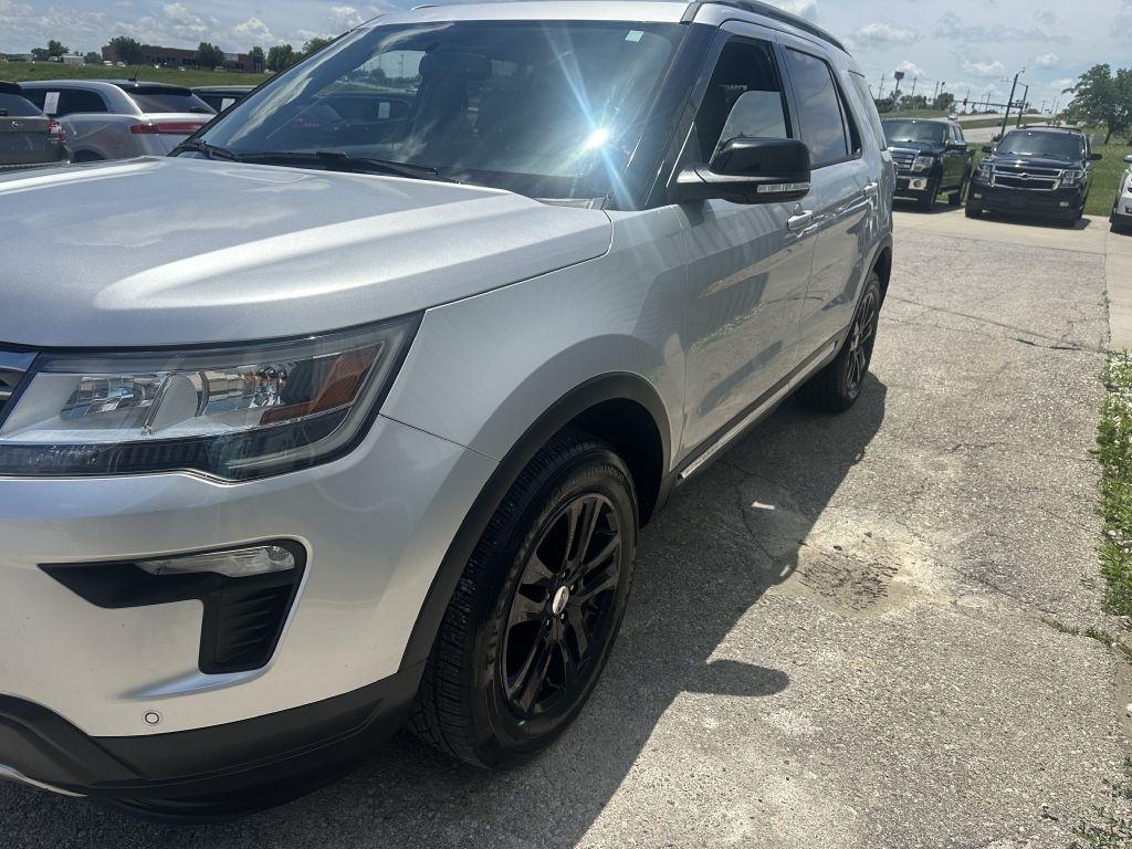 Ford Explorer XLT 4WD 2018