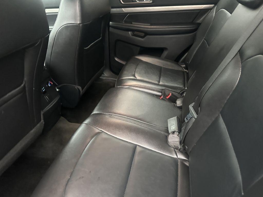 Ford Explorer XLT 4WD 2018