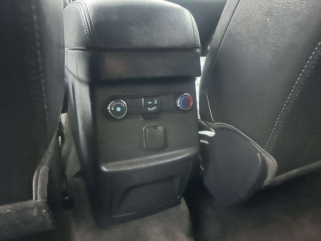 Ford Explorer XLT 4WD 2018