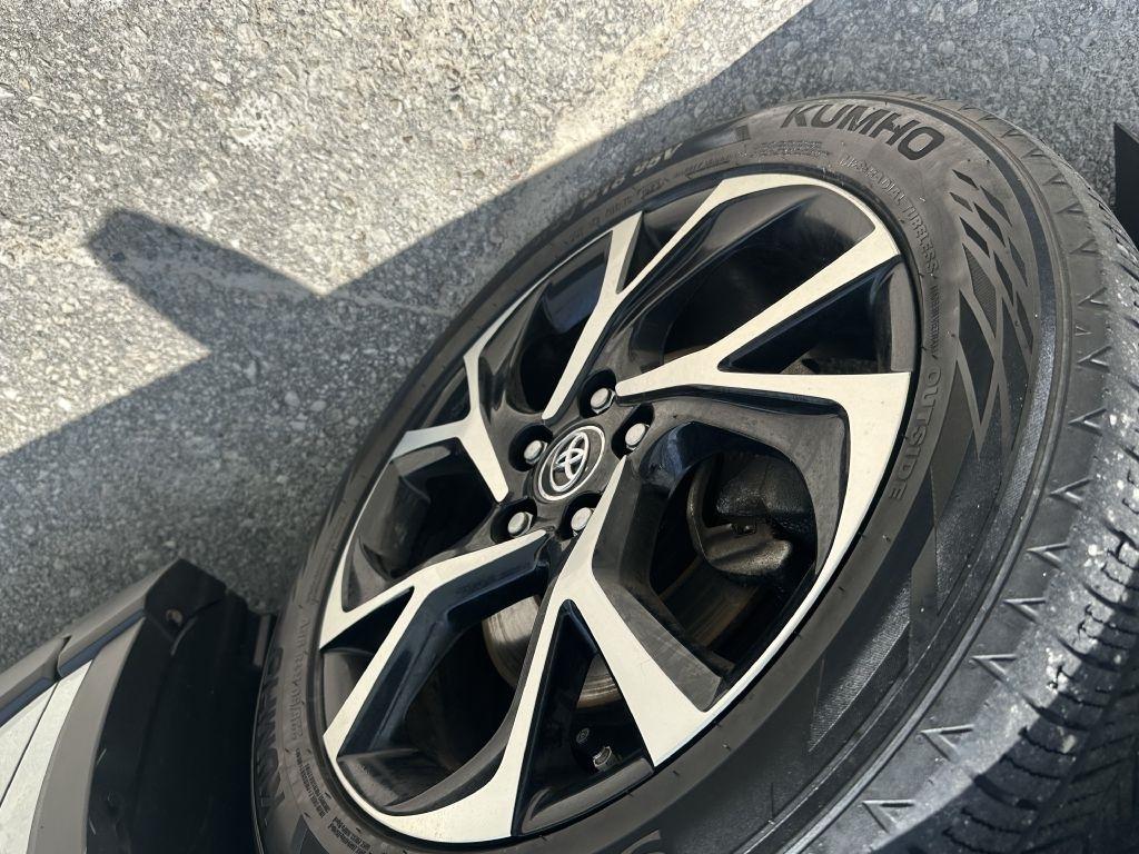 Toyota C-HR Limited FWD (Natl) 2019