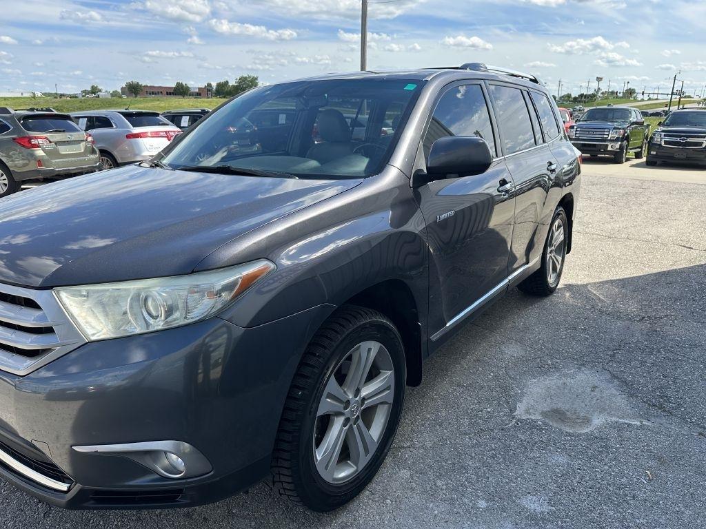 Toyota Highlander 4WD 4dr V6 Limited (Natl) 2013