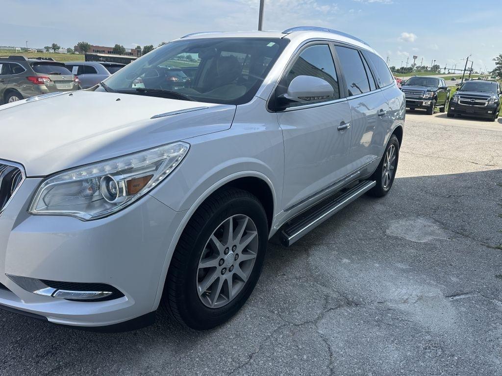 Buick Enclave AWD 4dr Leather 2017