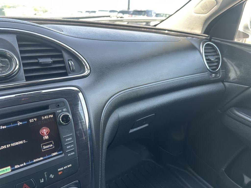 Buick Enclave AWD 4dr Leather 2017