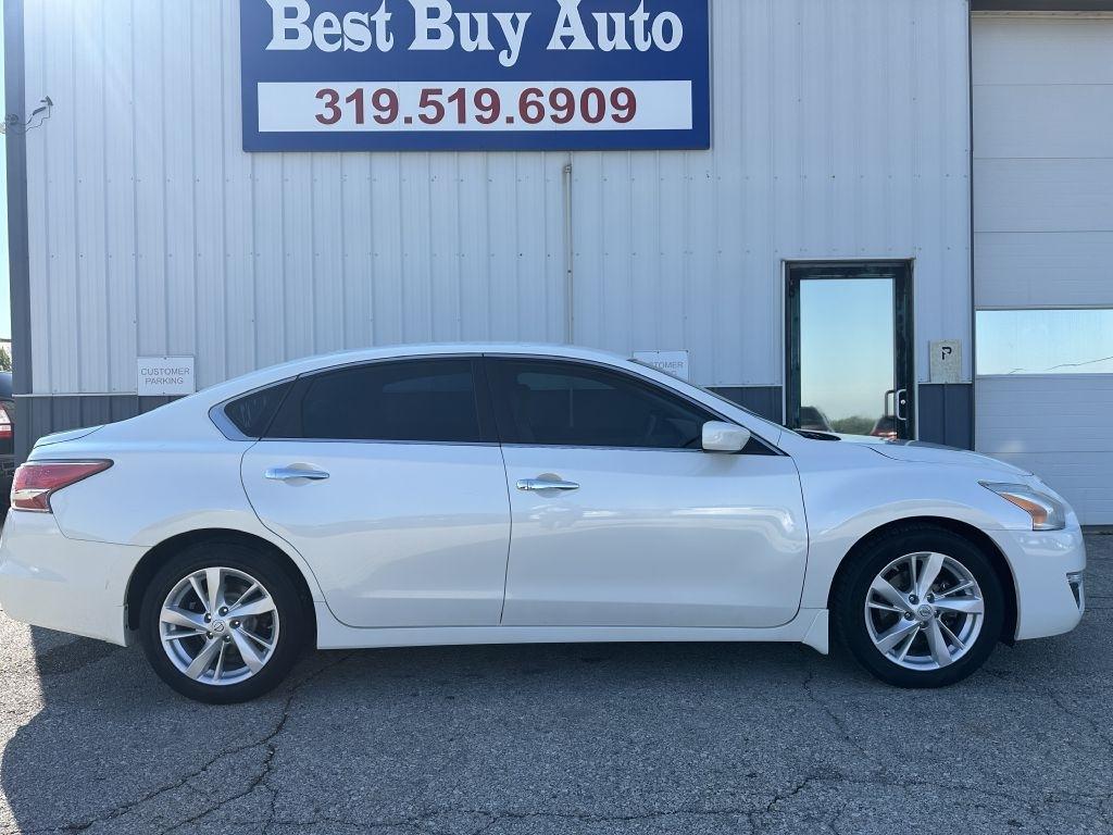 Nissan Altima 4dr Sdn I4 2.5 SV 2014