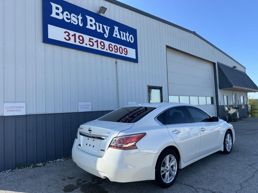Nissan Altima 4dr Sdn I4 2.5 SV 2014