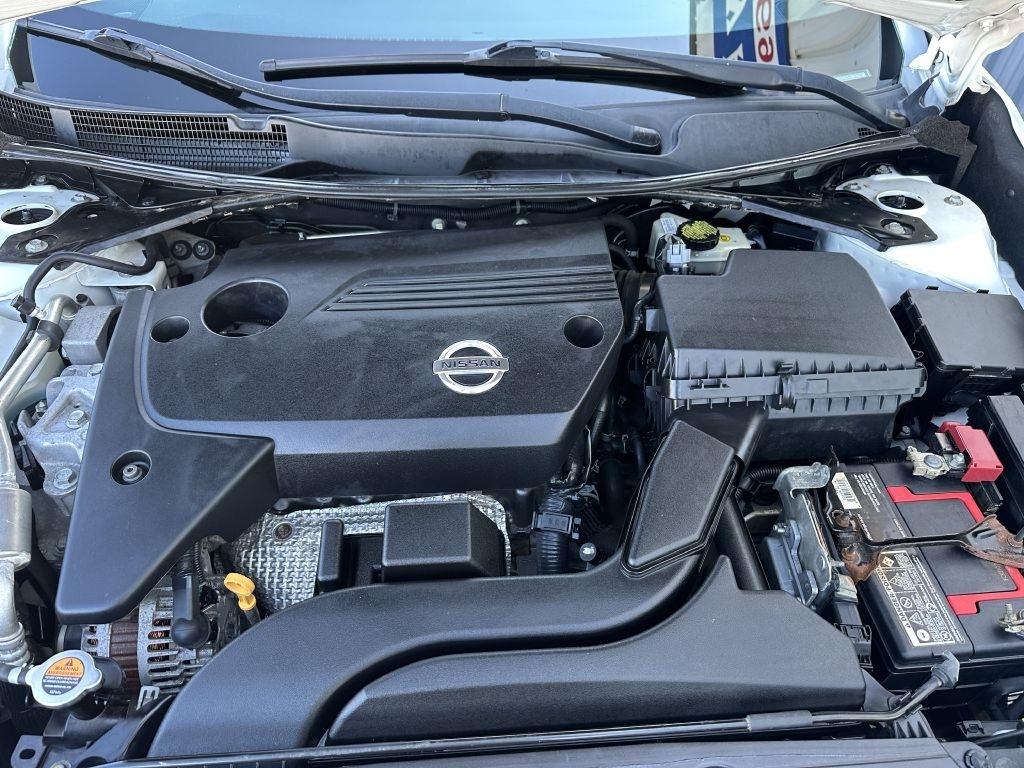 Nissan Altima 4dr Sdn I4 2.5 SV 2014