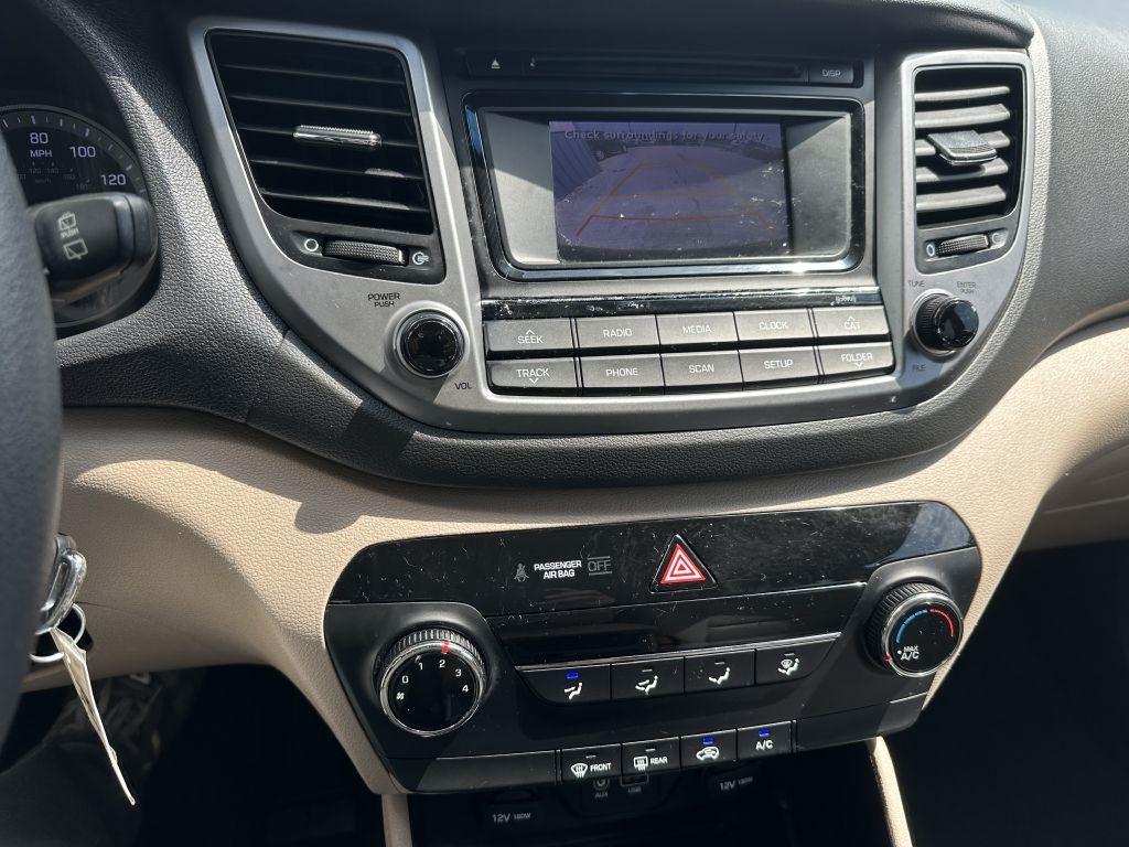 Hyundai Tucson FWD 4dr SE w/Beige Int 2016