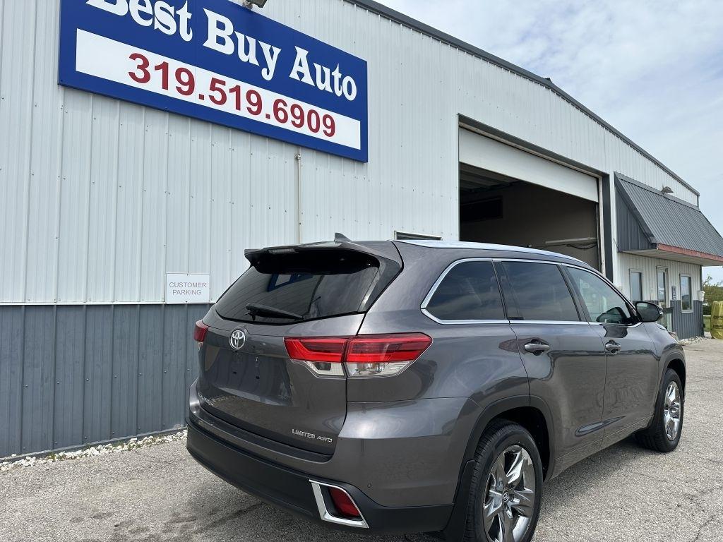 Toyota Highlander Limited V6 AWD (Natl) 2019