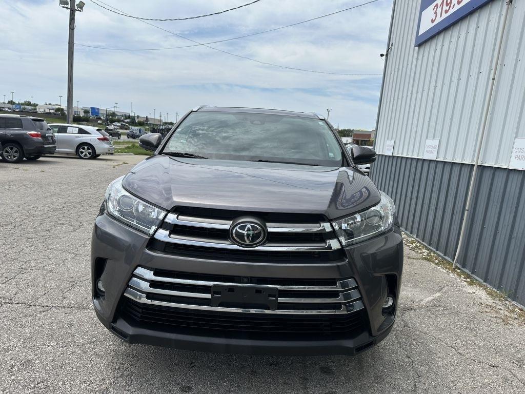 Toyota Highlander Limited V6 AWD (Natl) 2019