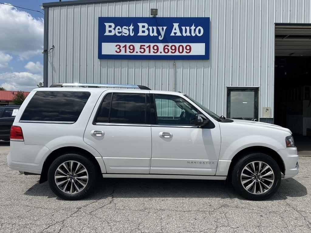 Lincoln Navigator 4WD 4dr 2015