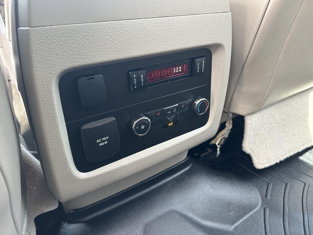 Lincoln Navigator 4WD 4dr 2015