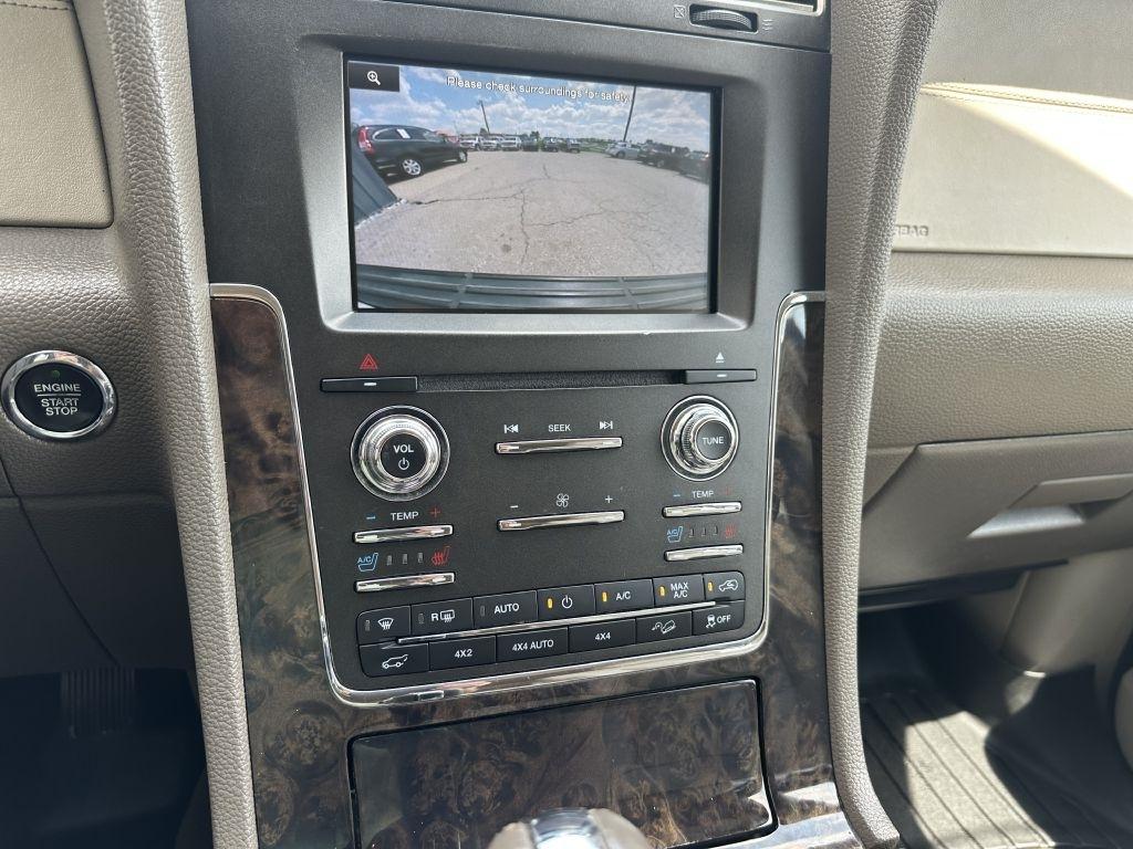 Lincoln Navigator 4WD 4dr 2015