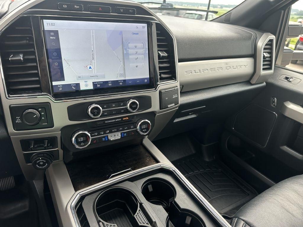 Ford Super Duty F-250 SRW King Ranch 4WD Crew Cab 8' Box 2022