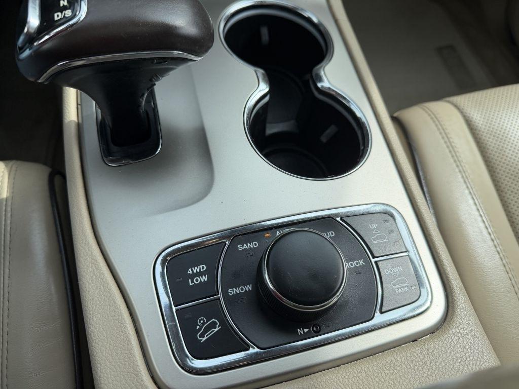 Jeep Grand Cherokee 4WD 4dr Overland 2014