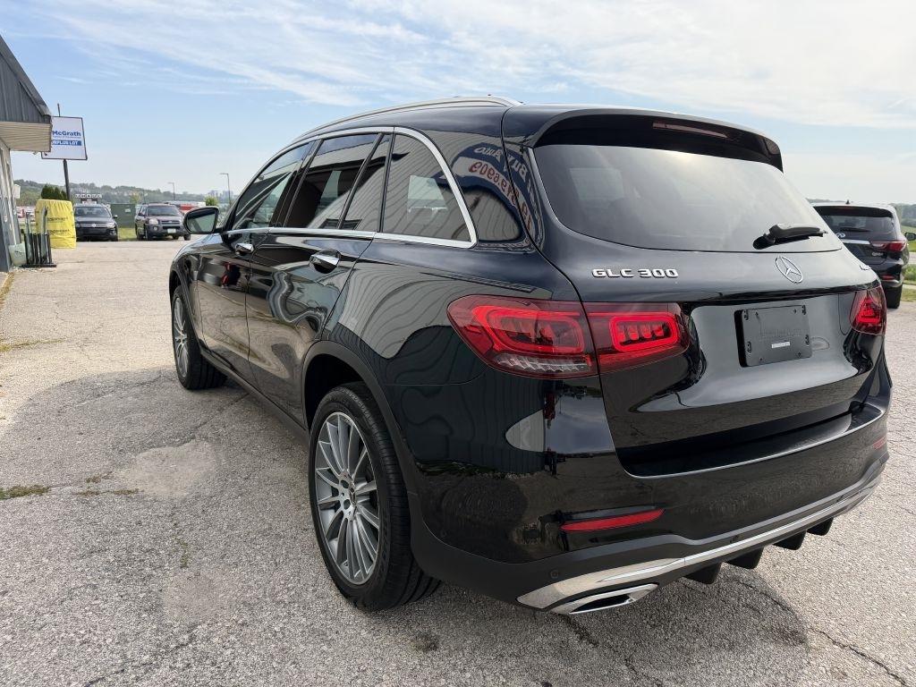 Mercedes-Benz GLC GLC 300 4MATIC SUV 2022