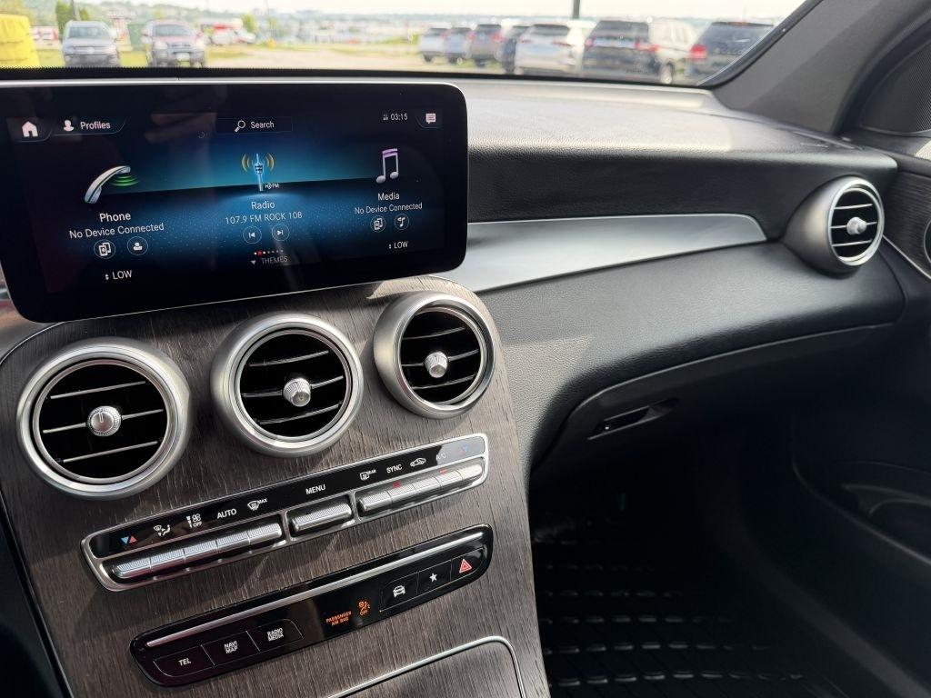 Mercedes-Benz GLC GLC 300 4MATIC SUV 2022